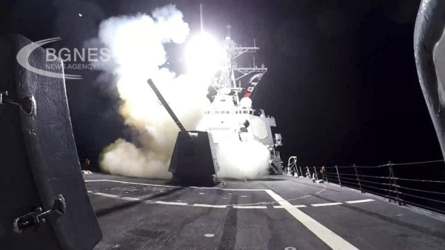 US forces have carried out airstrikes on five missiles in Yemen, one of which was intended to attack land and the others to strike ships, the US military said